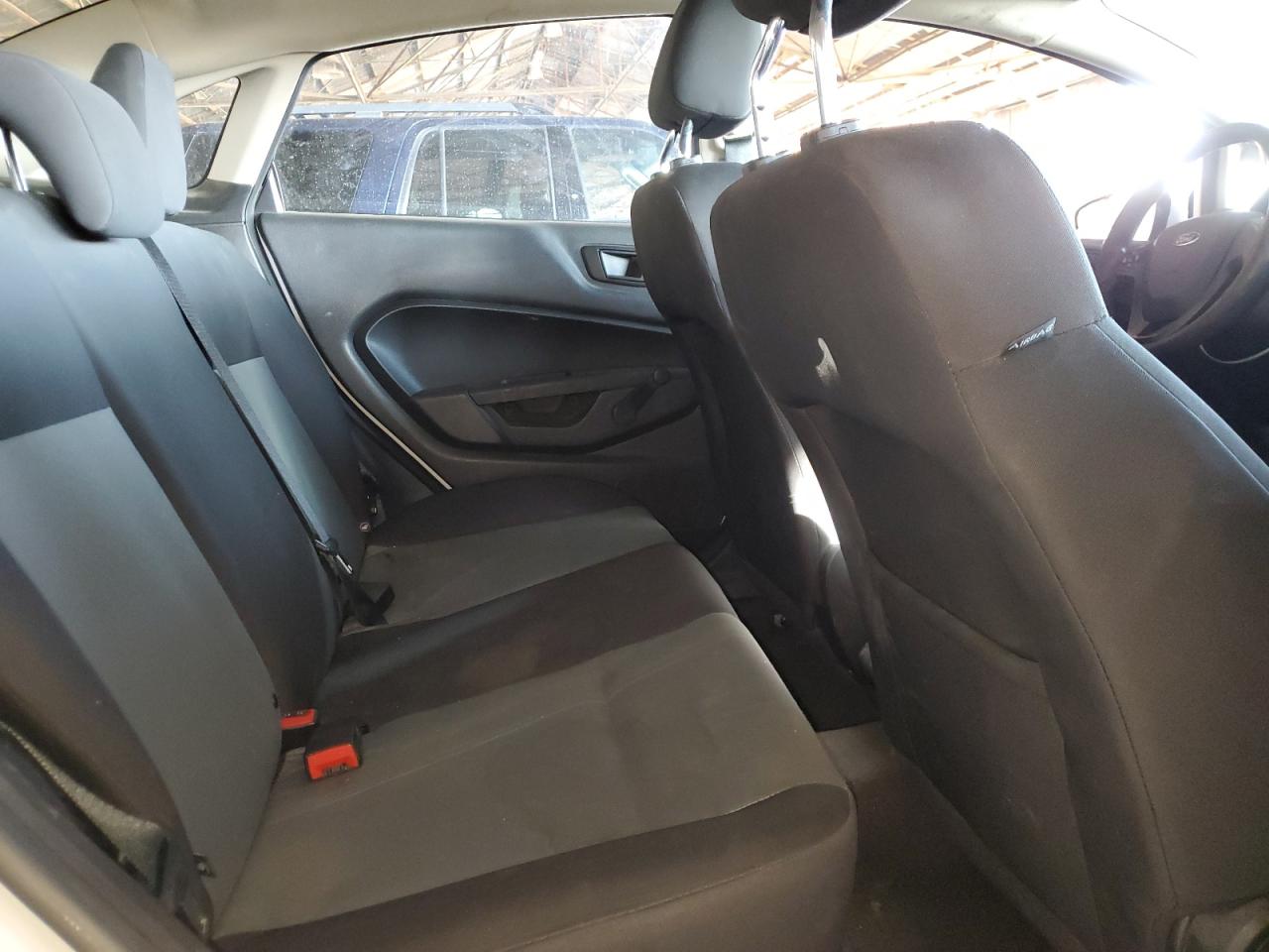 2018 Ford Fiesta - Image 10