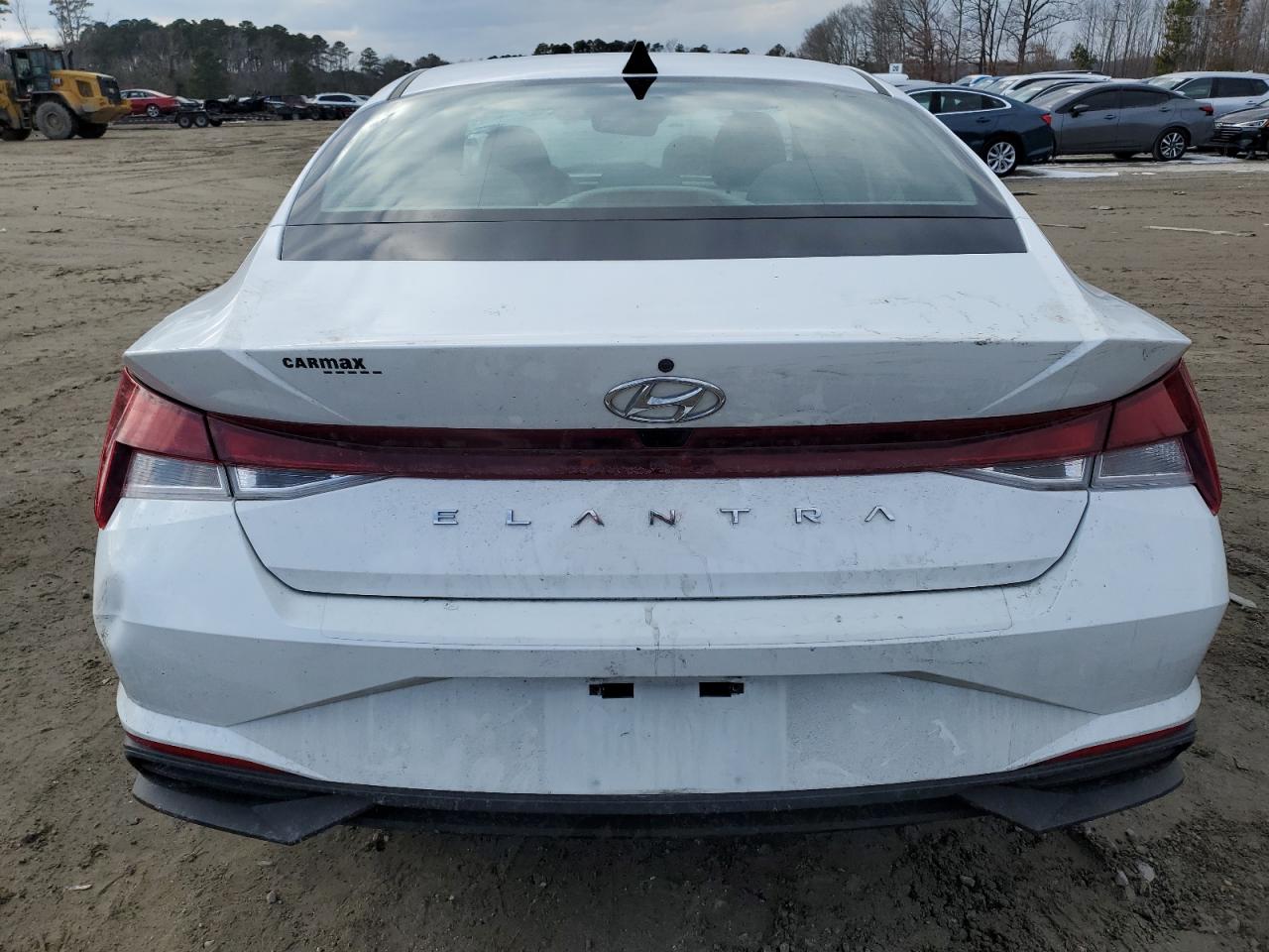 2021 Hyundai Elantra - Image 6