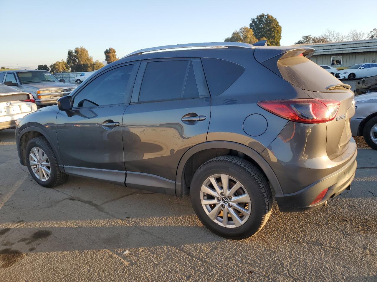 2016 Mazda CX-5 - Image 2