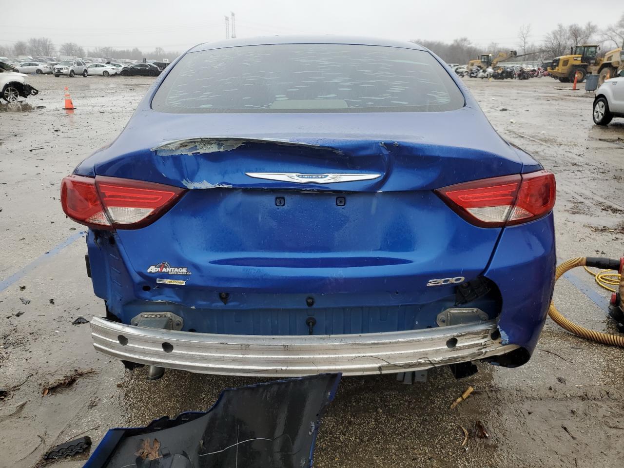 2015 Chrysler 200 - Image 6