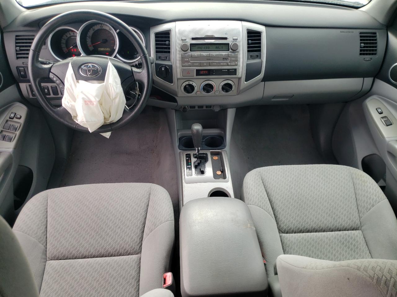 2011 Toyota Tacoma - Image 8