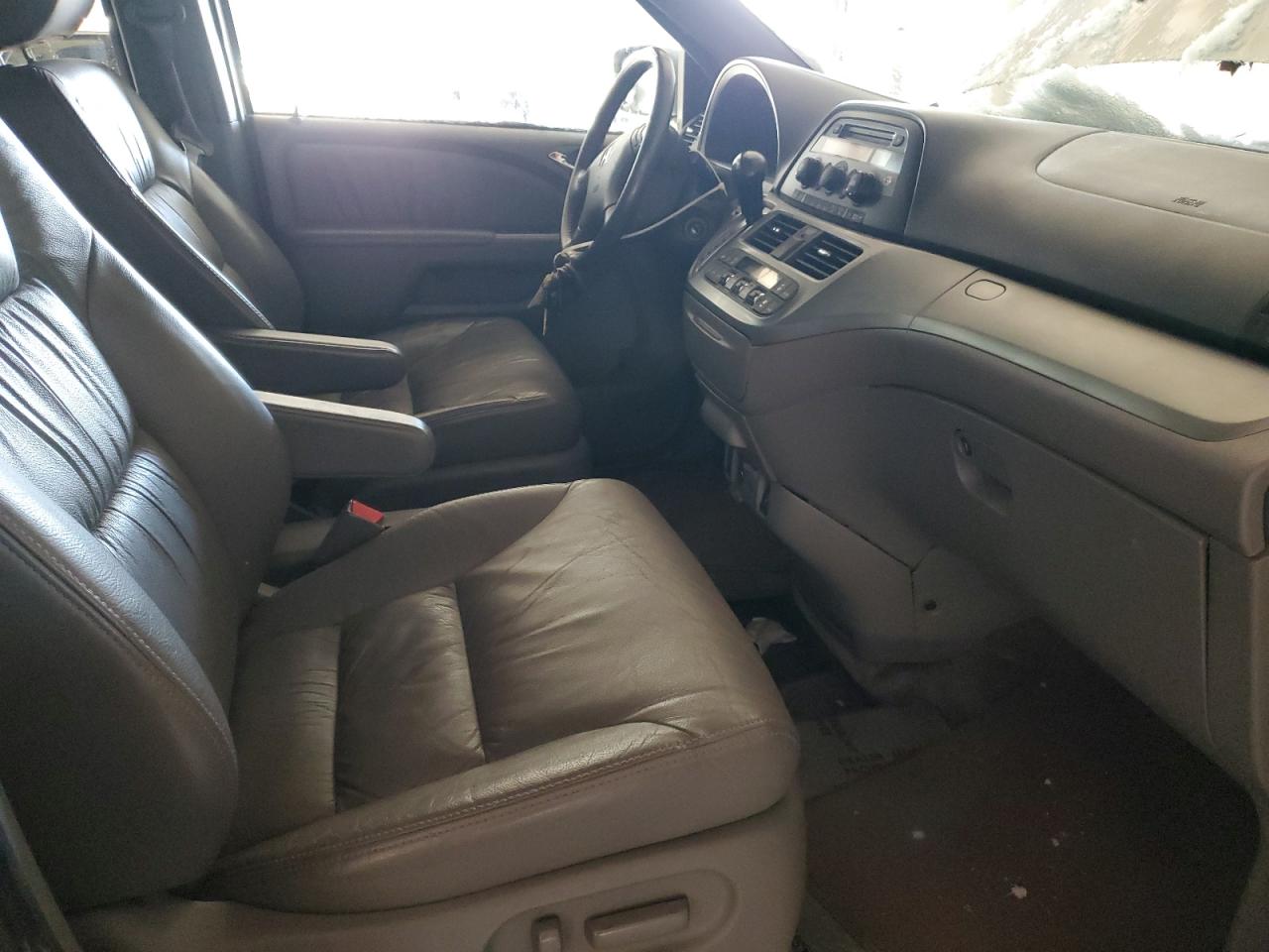 2008 Honda Odyssey - Image 7