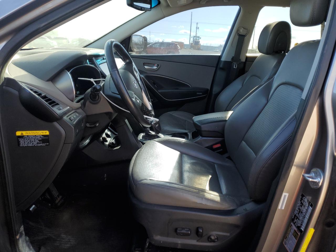 2014 Hyundai Santa Fe - Image 7