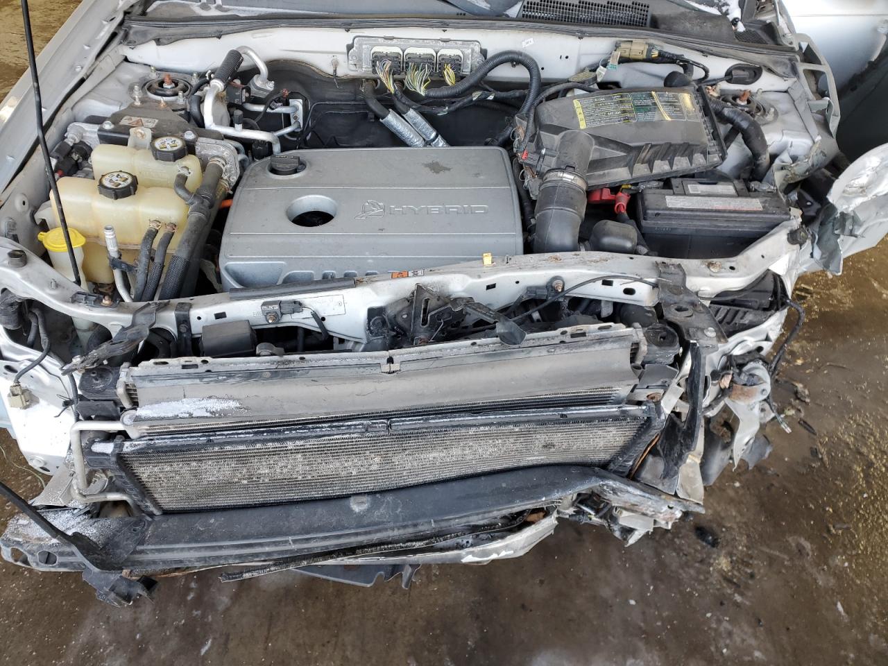 2009 Ford Escape - Image 12