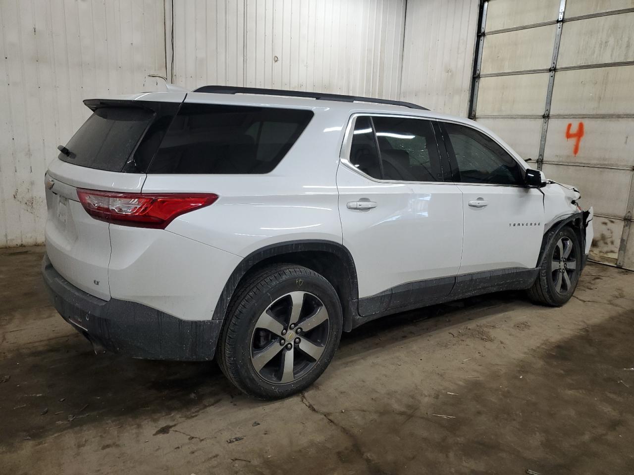 2019 Chevrolet Traverse - Image 3