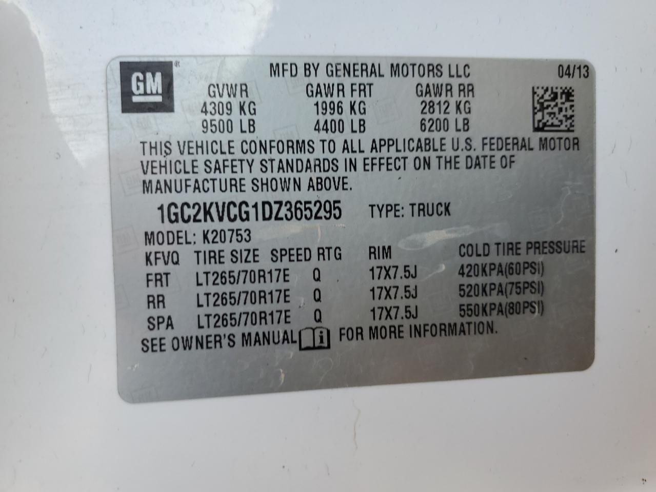 2013 Chevrolet Silverado - Image 13