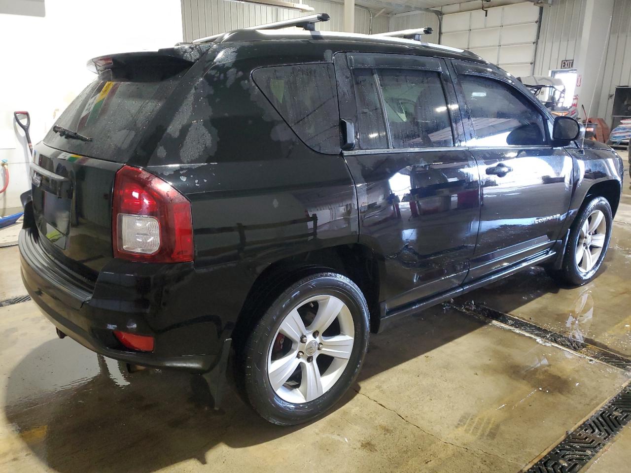 2016 Jeep Compass - Image 3