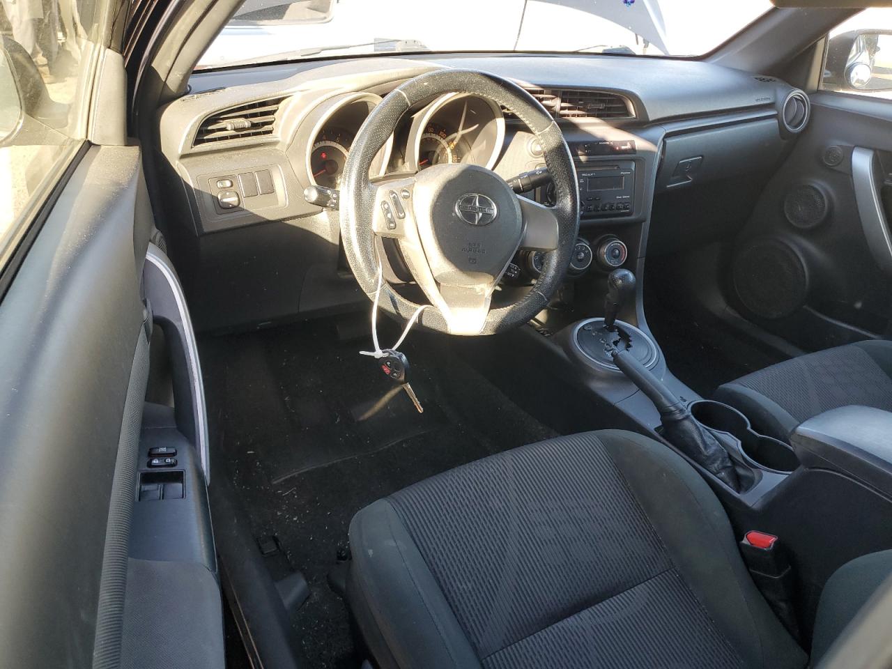 2013 Toyota tC - Image 8