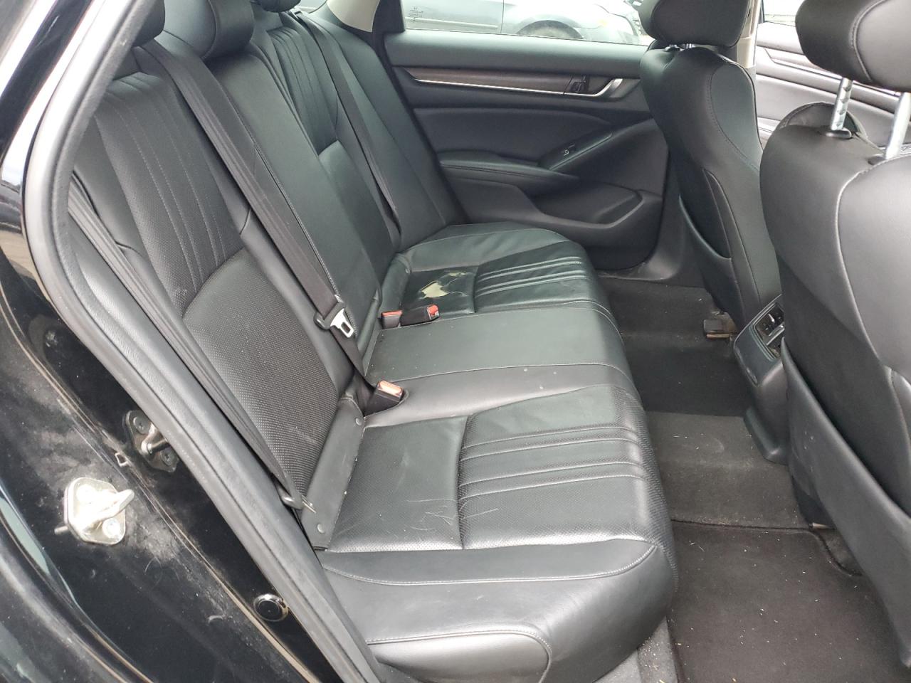 2019 Honda Accord - Image 11