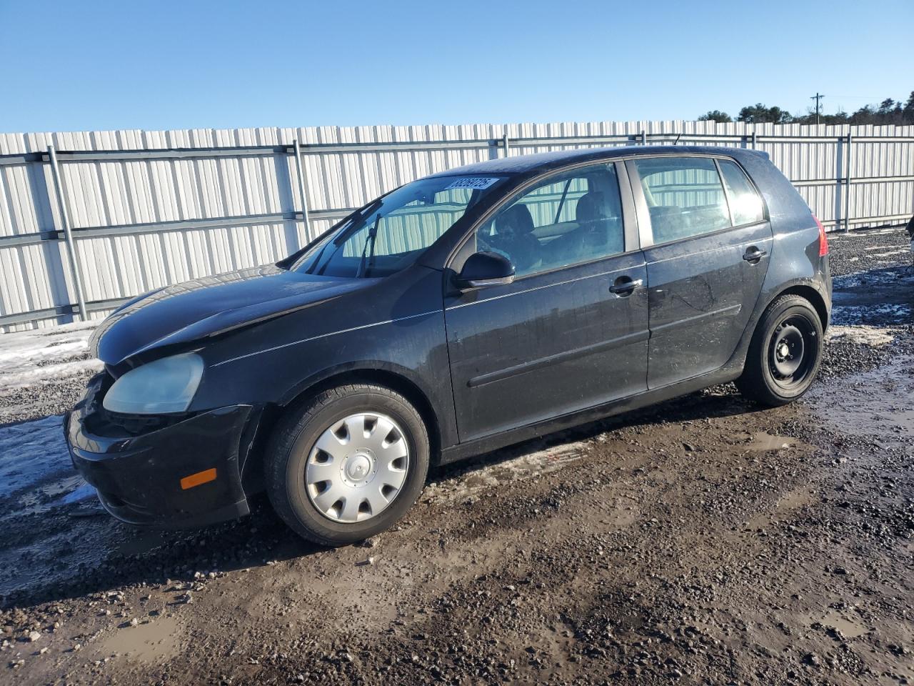 2006 Volkswagen Golf - Image 1