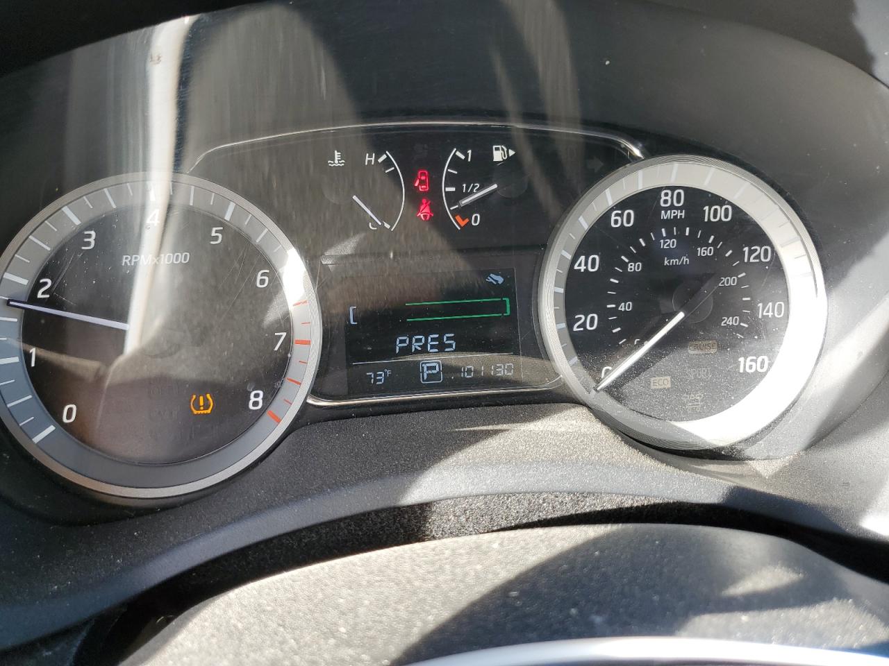 2015 Nissan Sentra - Image 9