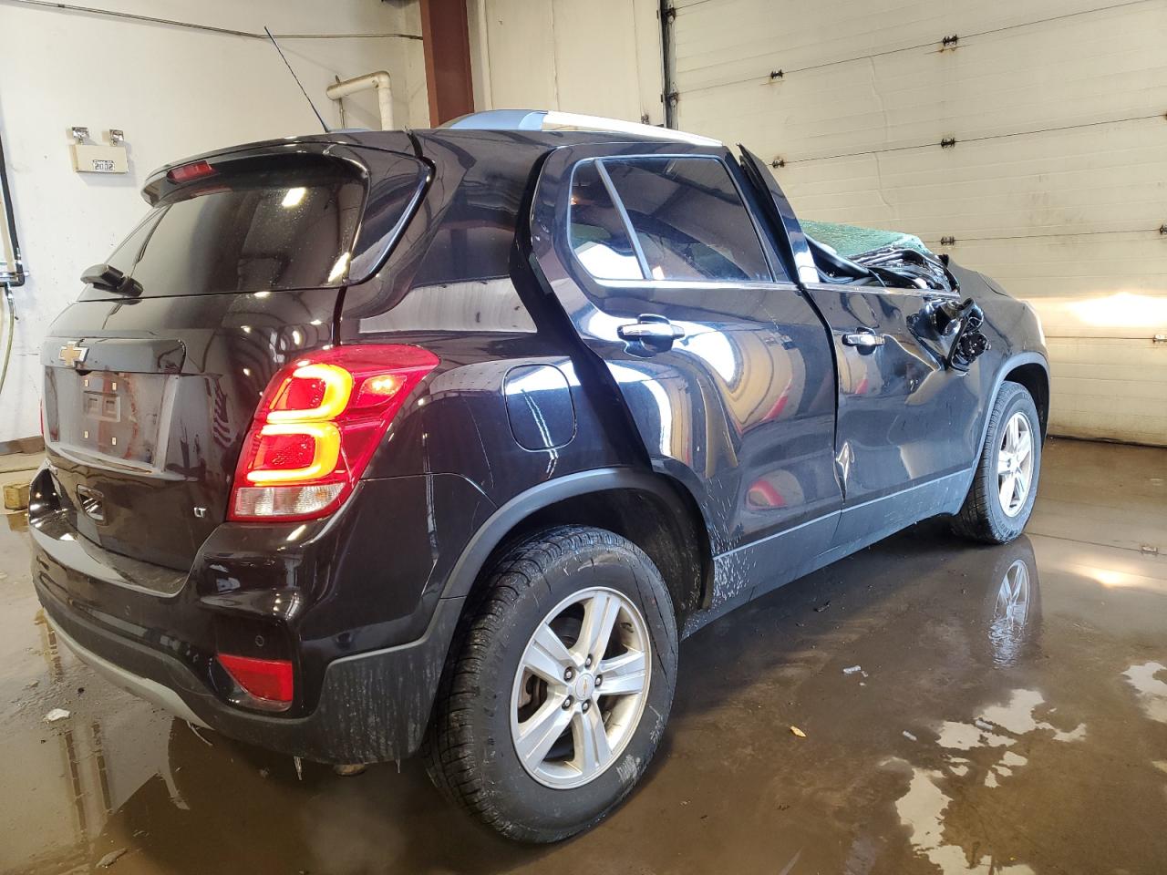 2020 Chevrolet Trax - Image 3