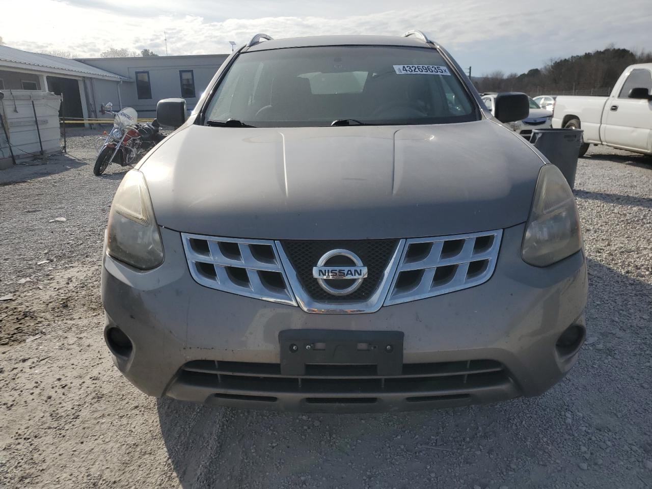 2015 Nissan Rogue - Image 5