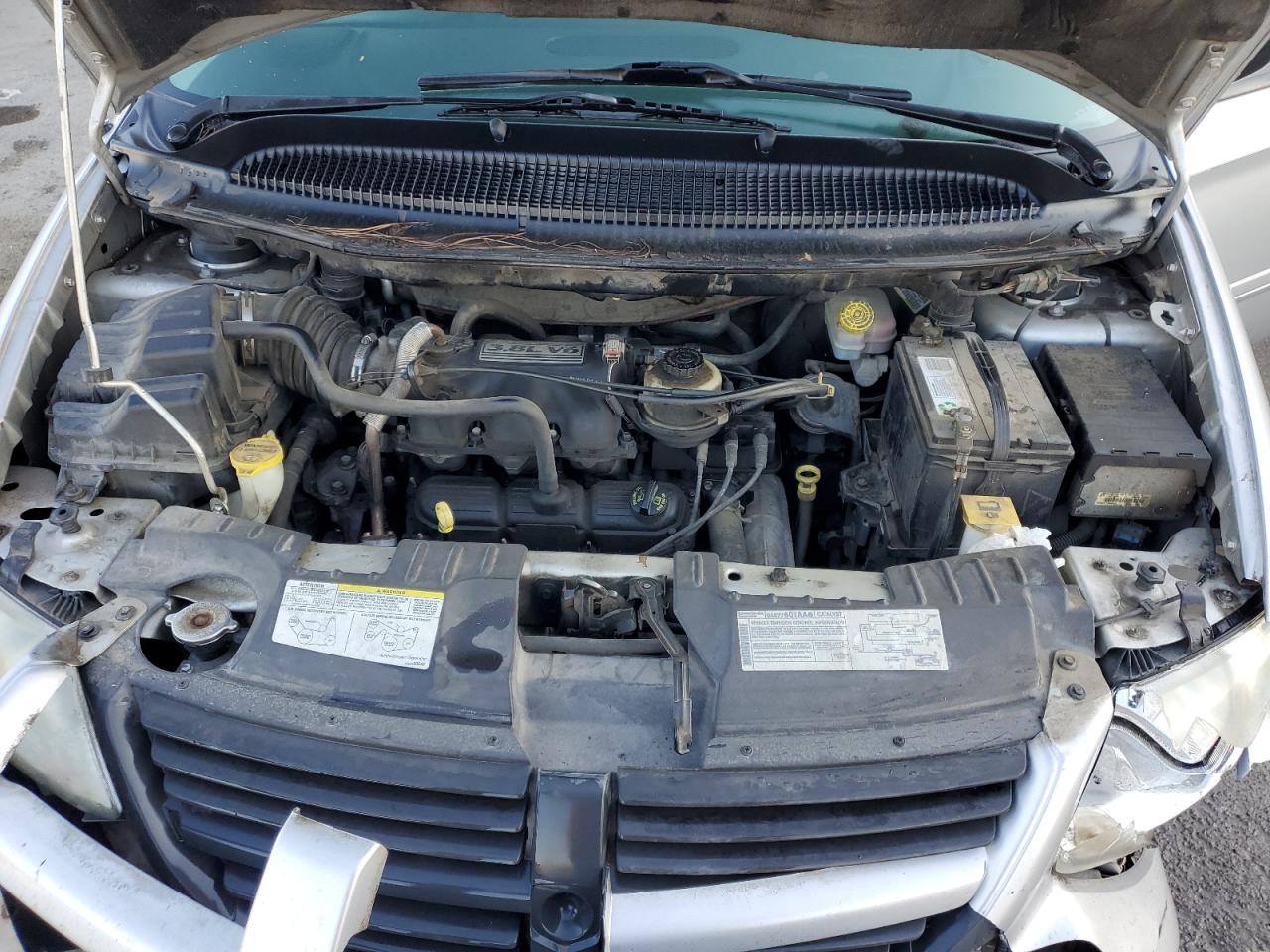 2007 Dodge Caravan - Image 12
