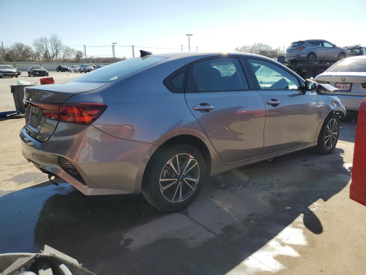 2023 Kia Forte - Image 3