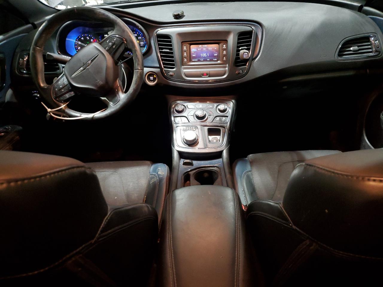 2015 Chrysler 200 - Image 8