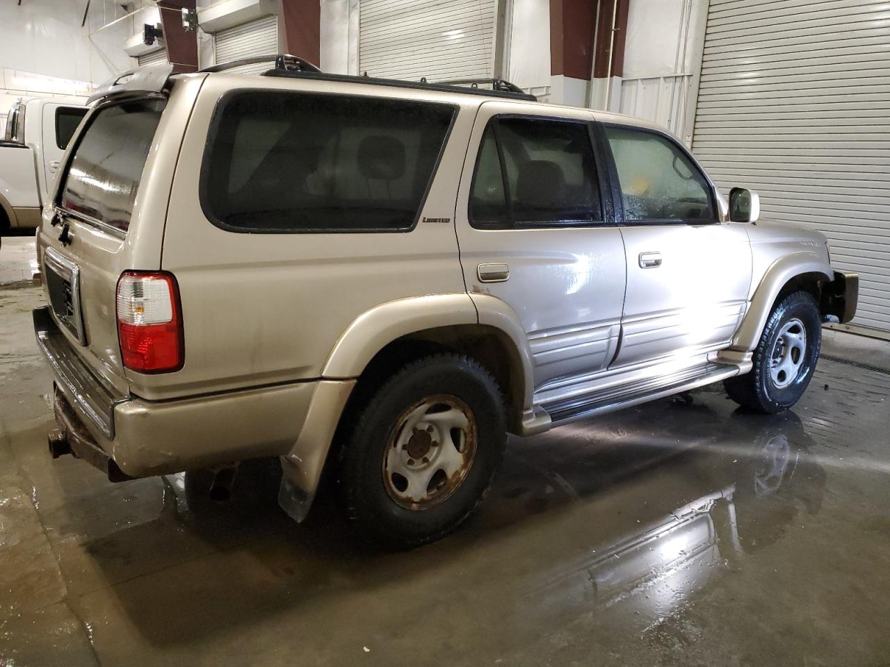 2002 Toyota 4Runner - Image 3
