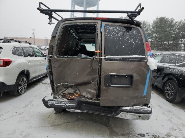  CHEVROLET EXPRESS 2017 Коричневый