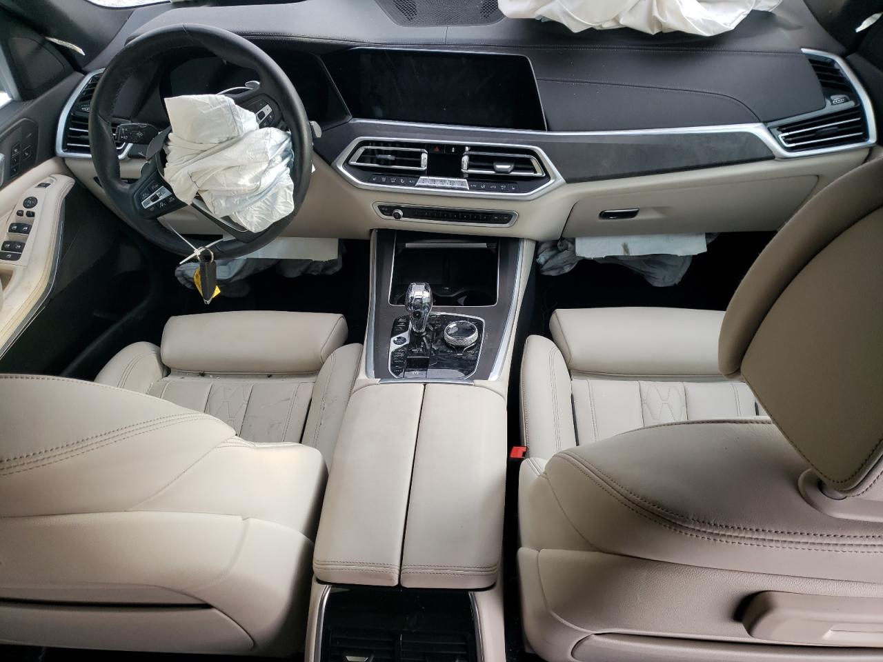 2022 BMW X5 - Image 8