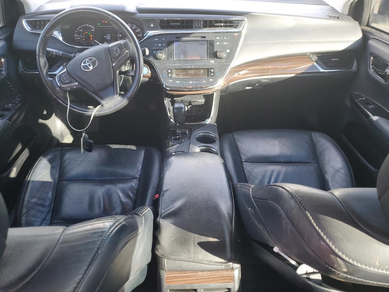 2013 Toyota Avalon - Image 8
