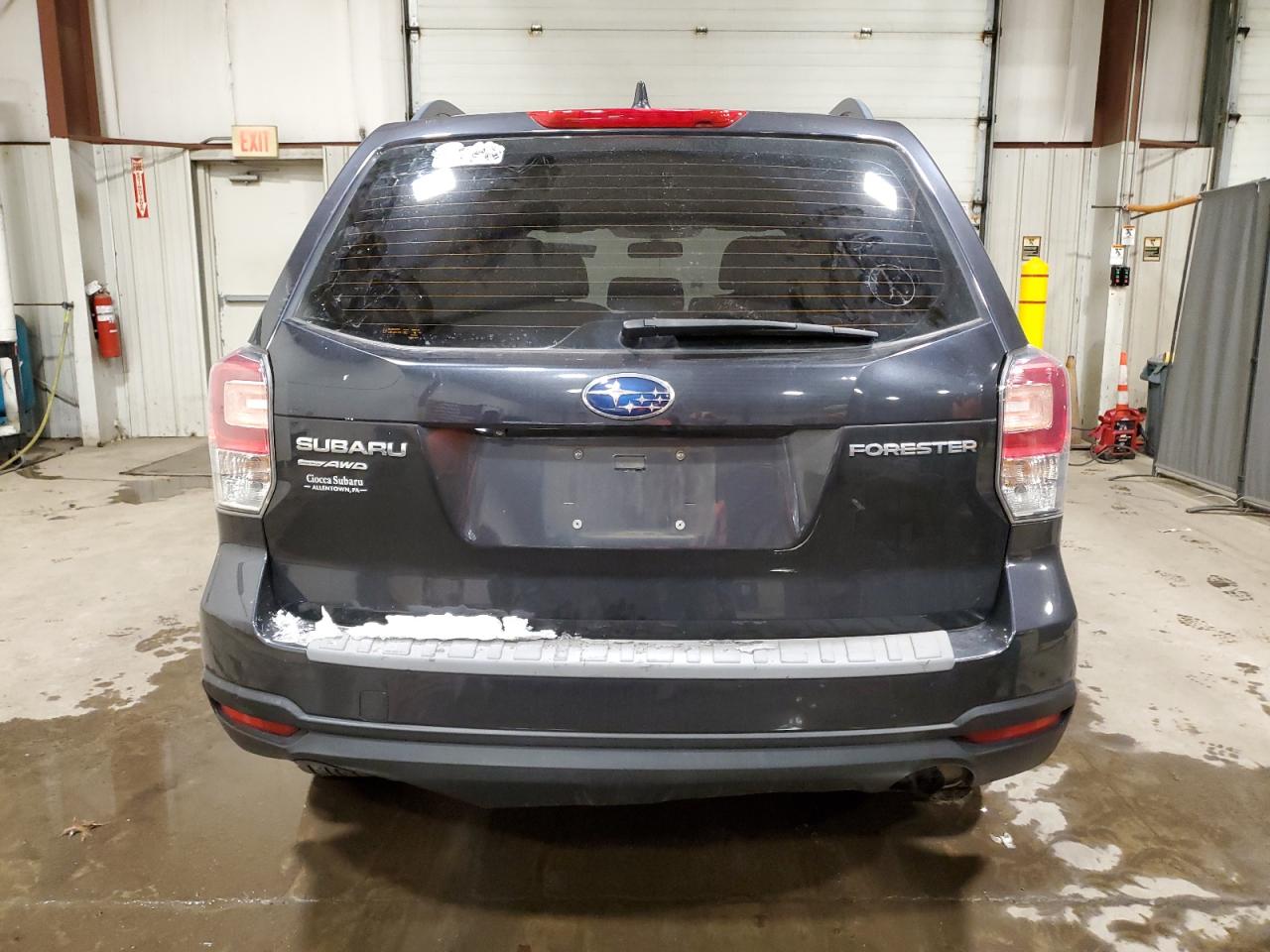 2018 Subaru Forester - Image 6