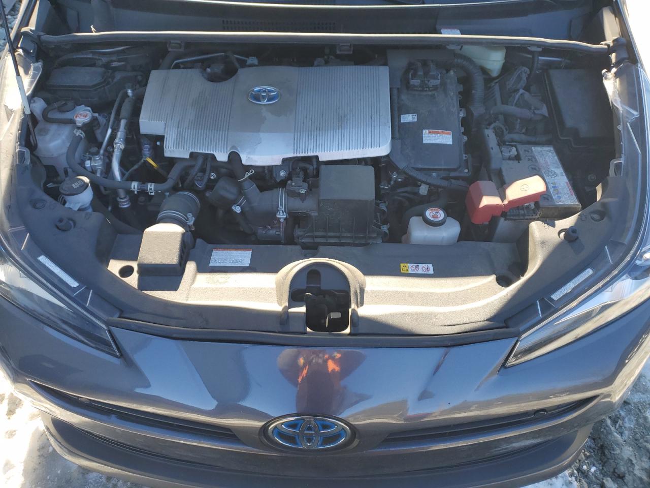 2022 Toyota Prius - Image 11