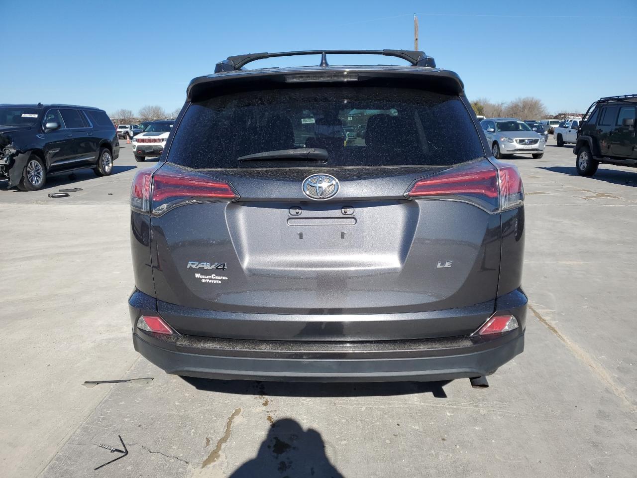 VIN 2T3ZFREV3HW316692 2017 TOYOTA RAV4 no.6