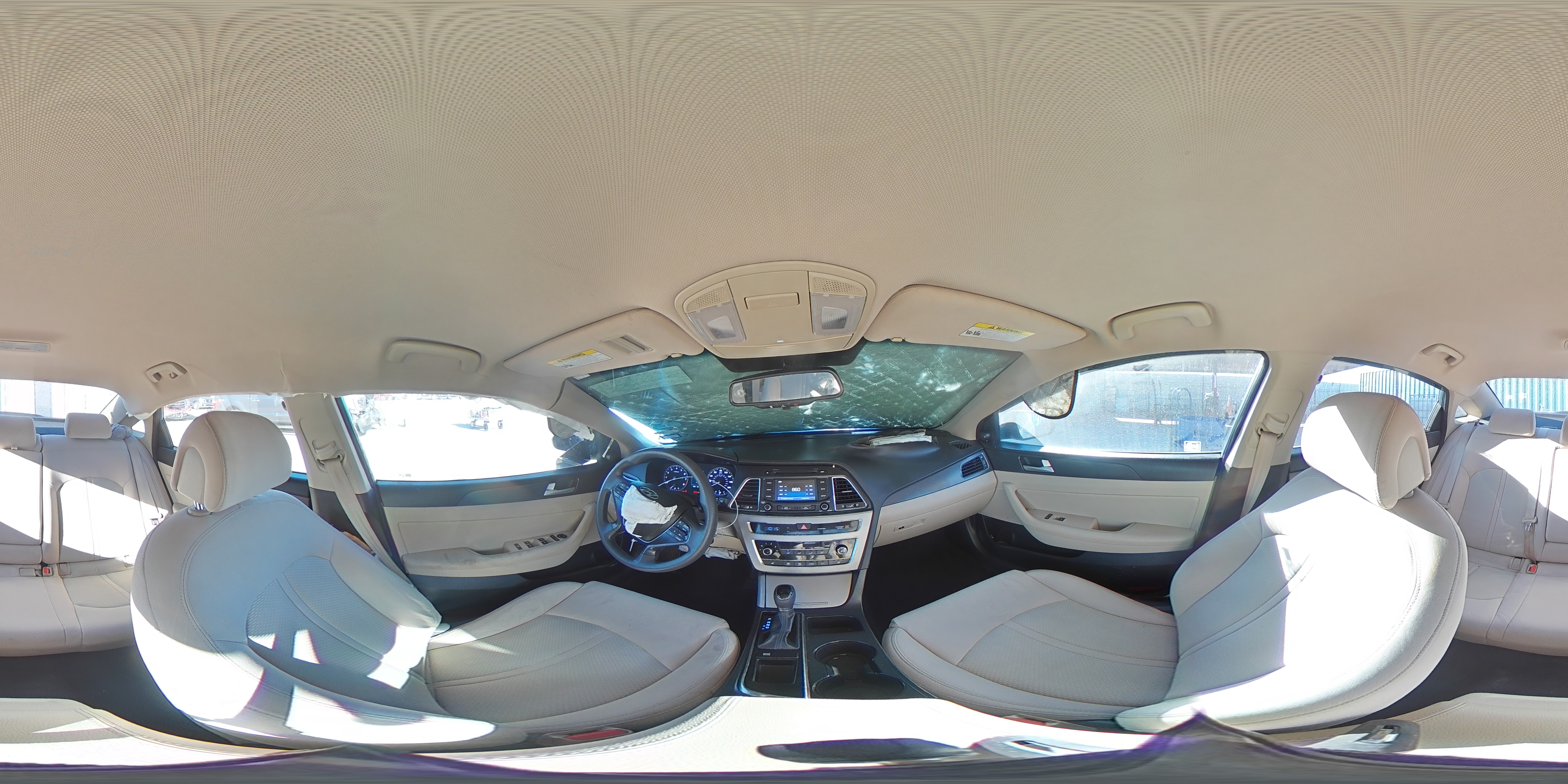 2015 Hyundai Sonata - Image 13