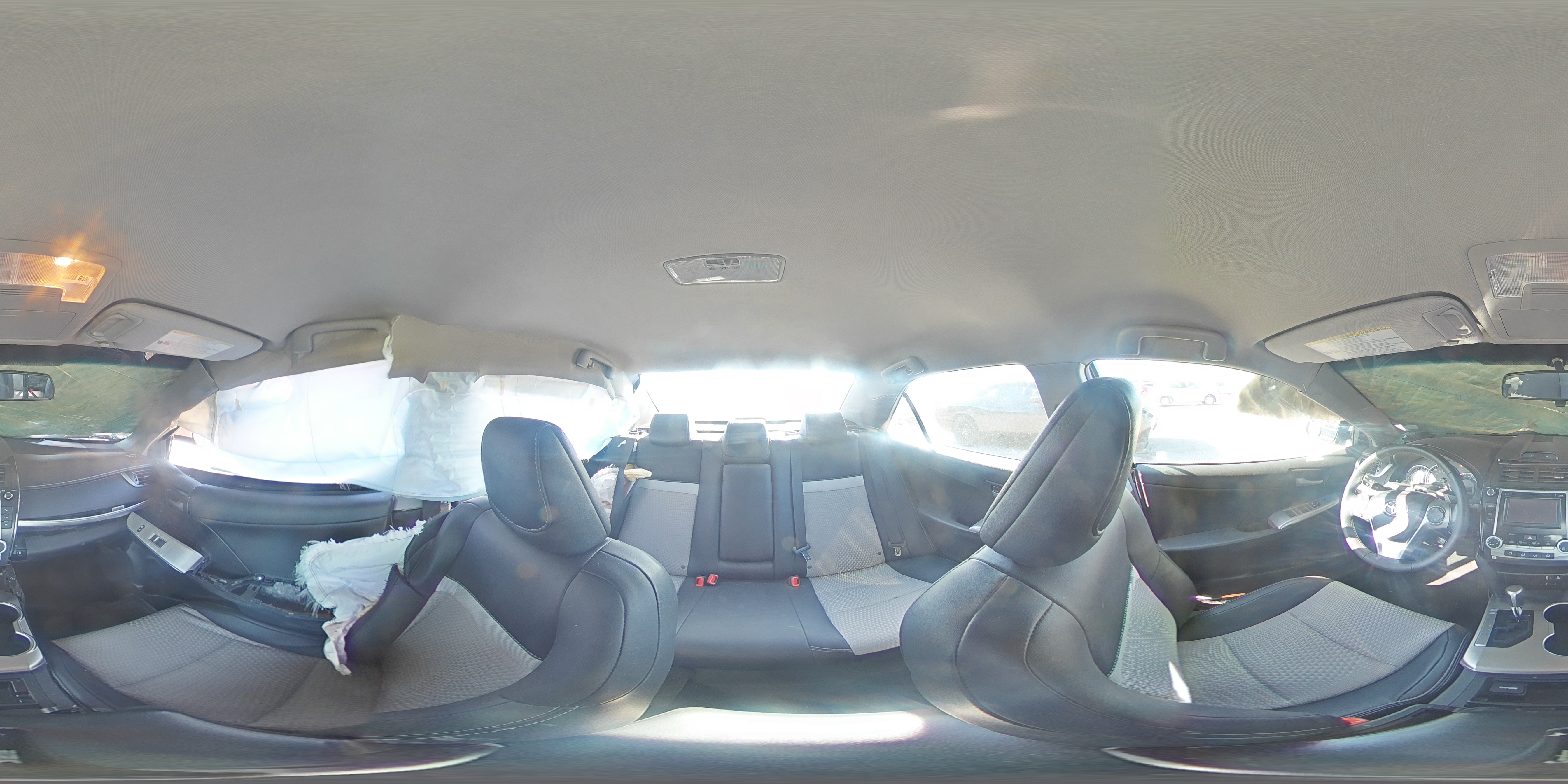 2013 Toyota Camry - Image 14