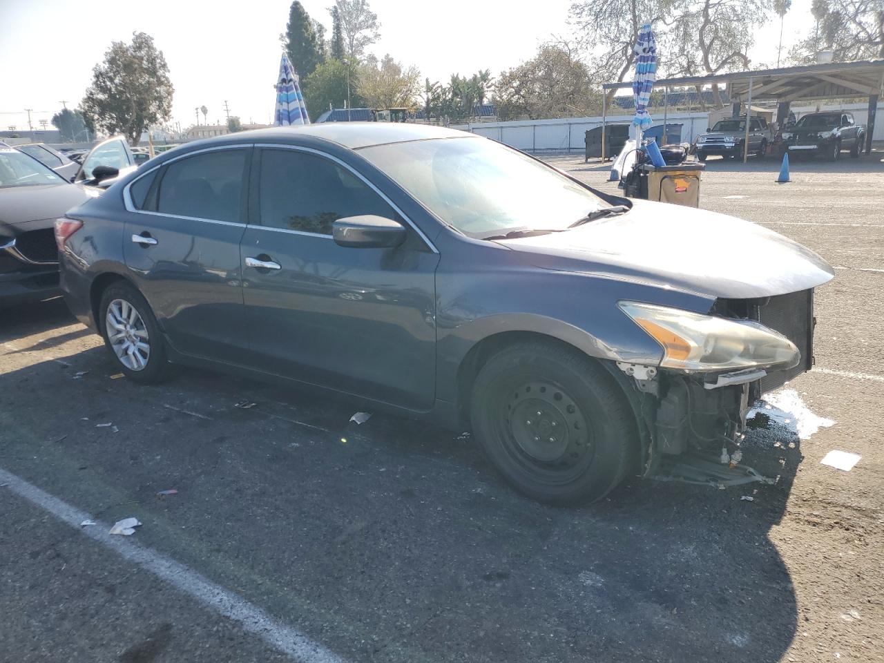2013 Nissan Altima - Image 4