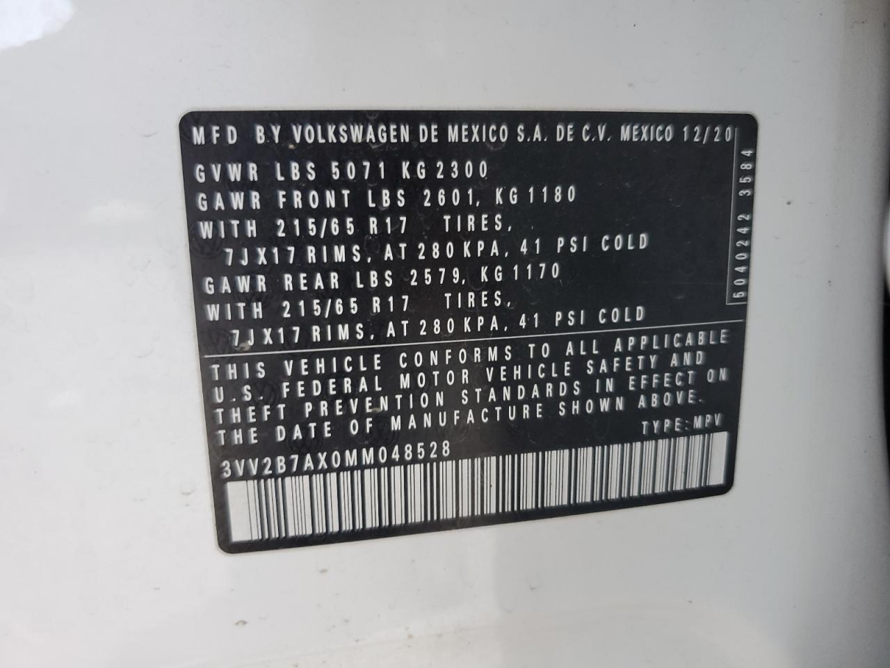 2021 Volkswagen Tiguan - Image 13