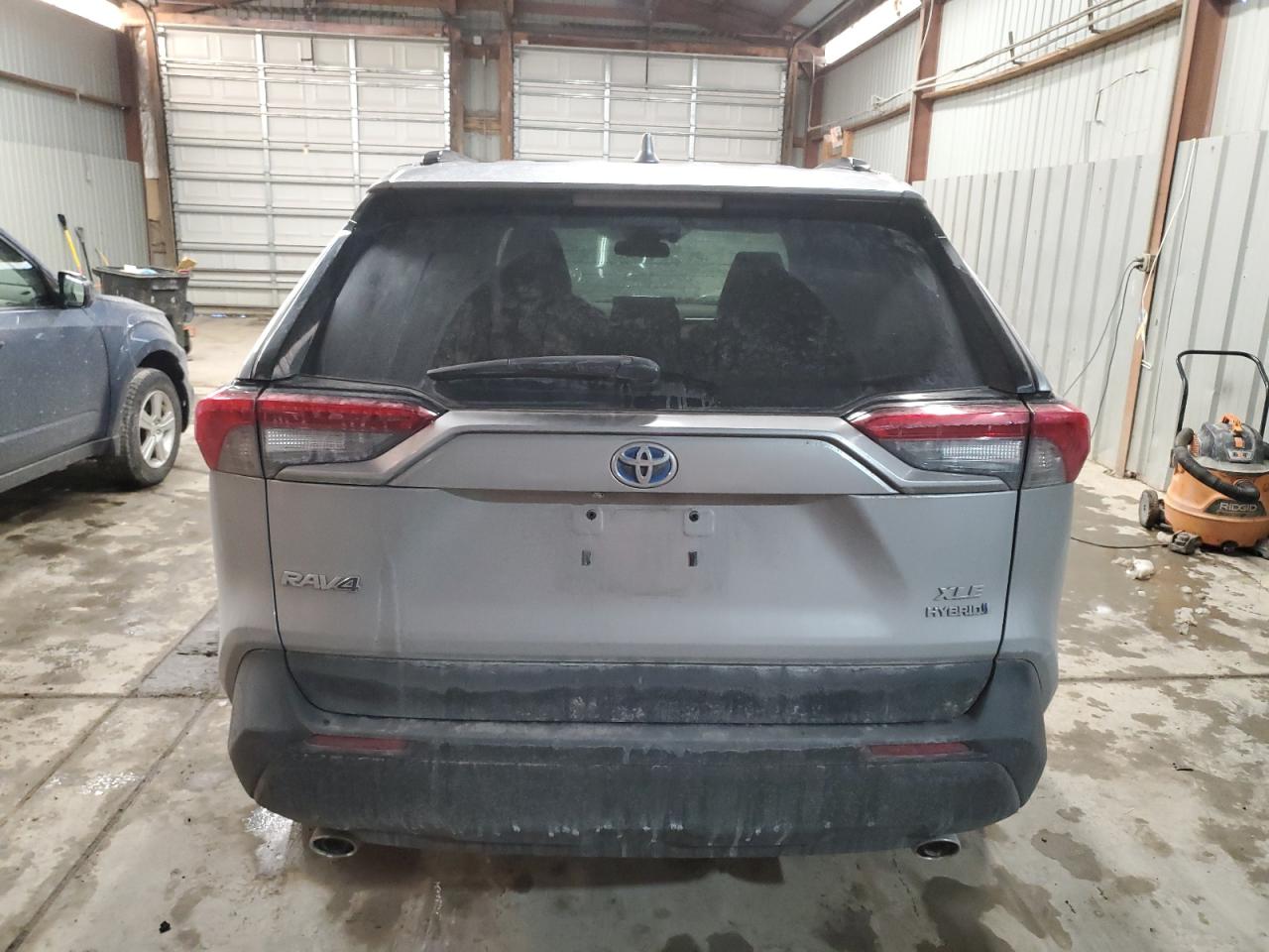 2022 Toyota RAV 4 - Image 6