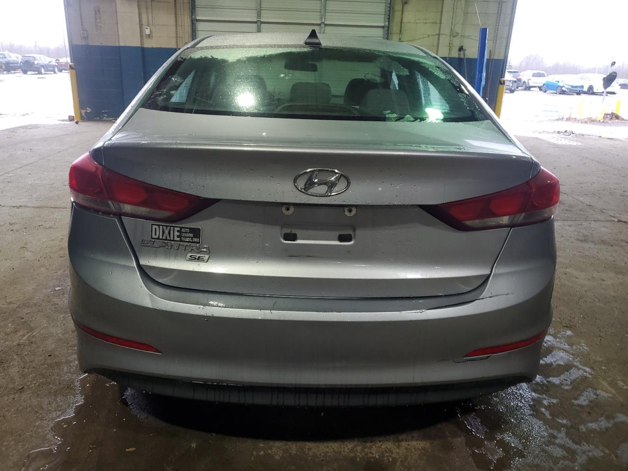 2017 Hyundai Elantra - Image 6