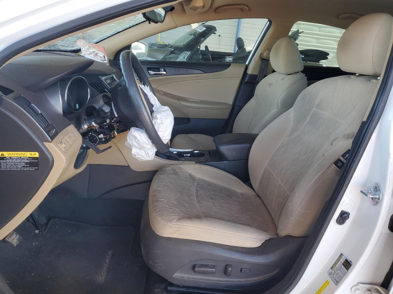 2014 Hyundai Sonata - Image 7