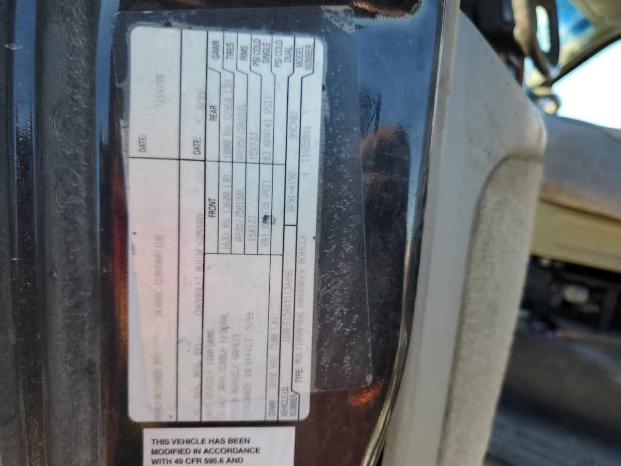 1999 Chevrolet Express - Image 14