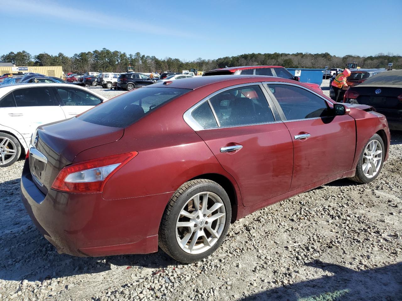 2010 Nissan Maxima - Image 3