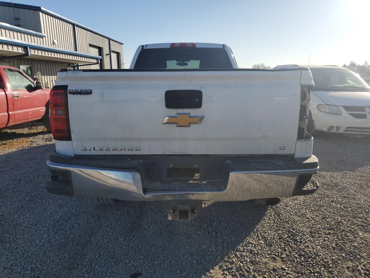 2015 Chevrolet Silverado - Image 6