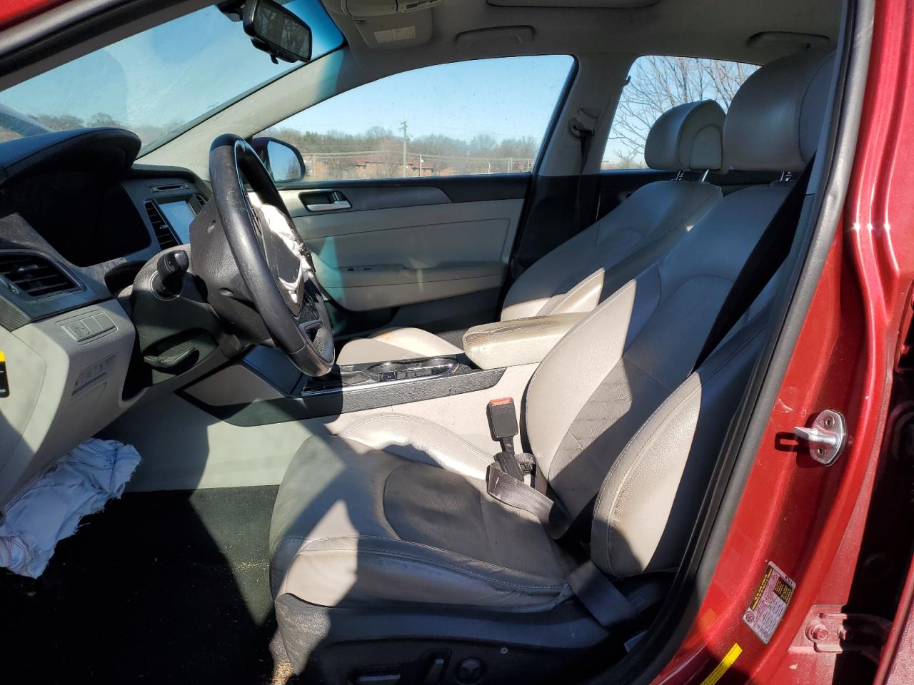2016 Hyundai Sonata - Image 7