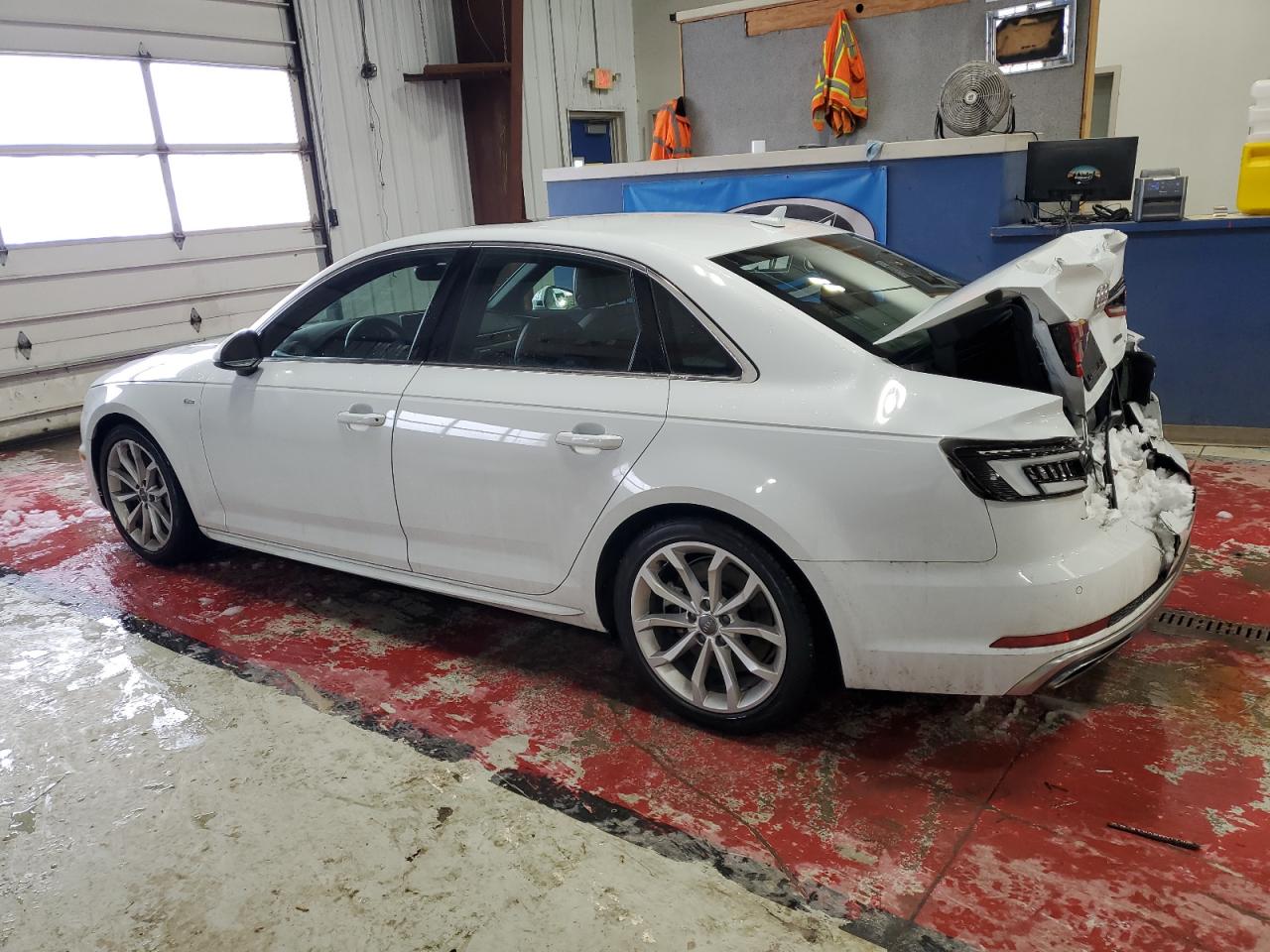 2019 Audi A4 - Image 2