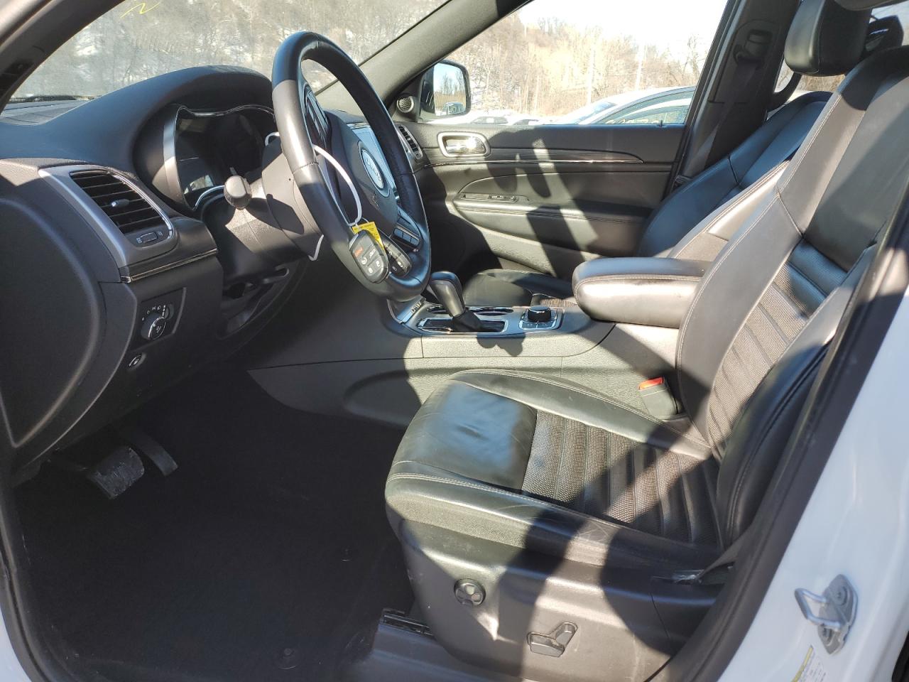 2019 Jeep Grand Cherokee - Image 7