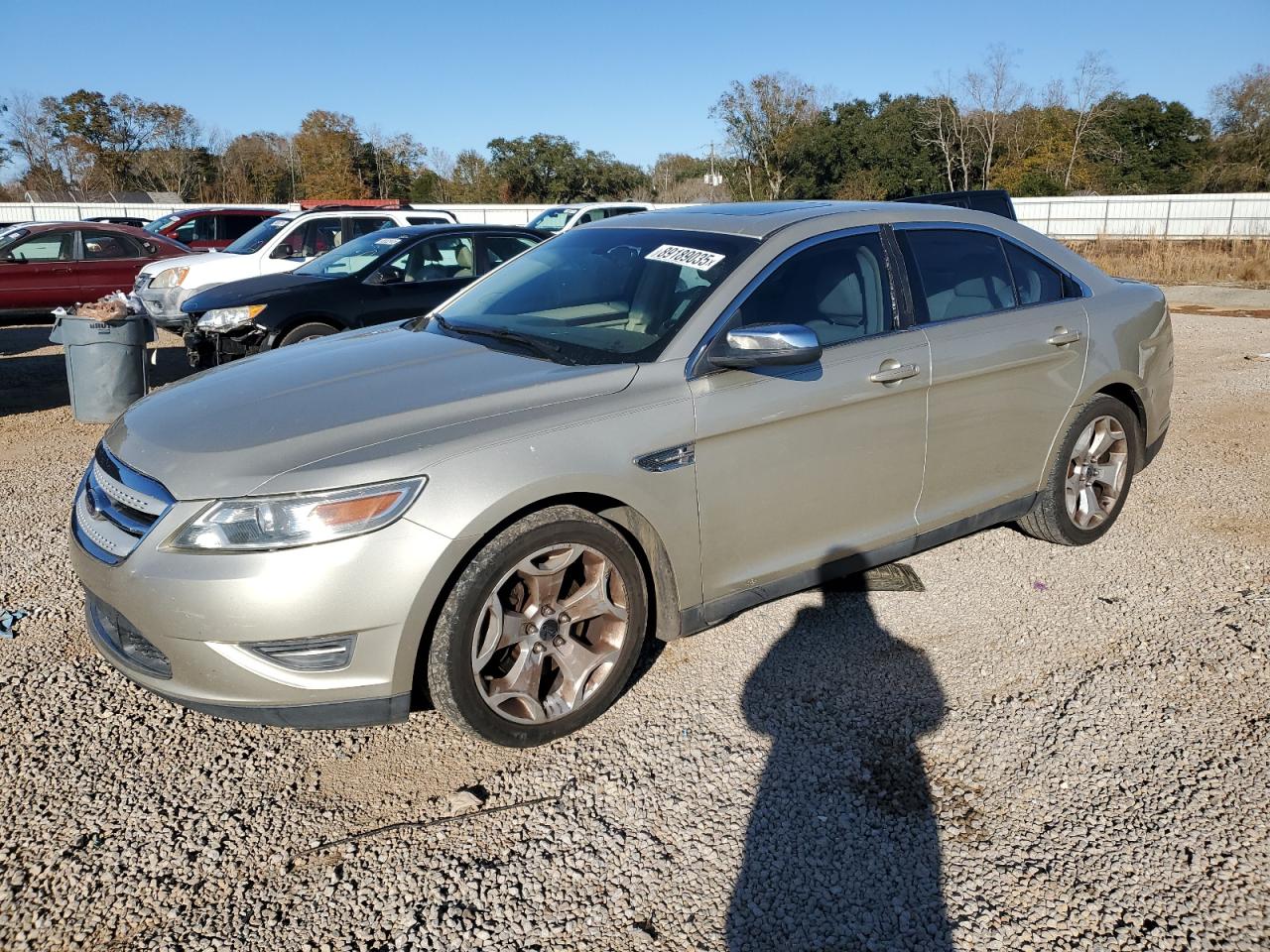 2011 Ford Taurus - Image 1