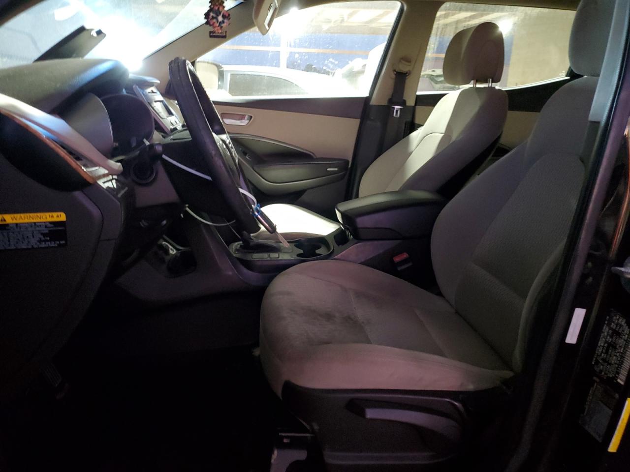 2013 Hyundai Santa Fe - Image 7