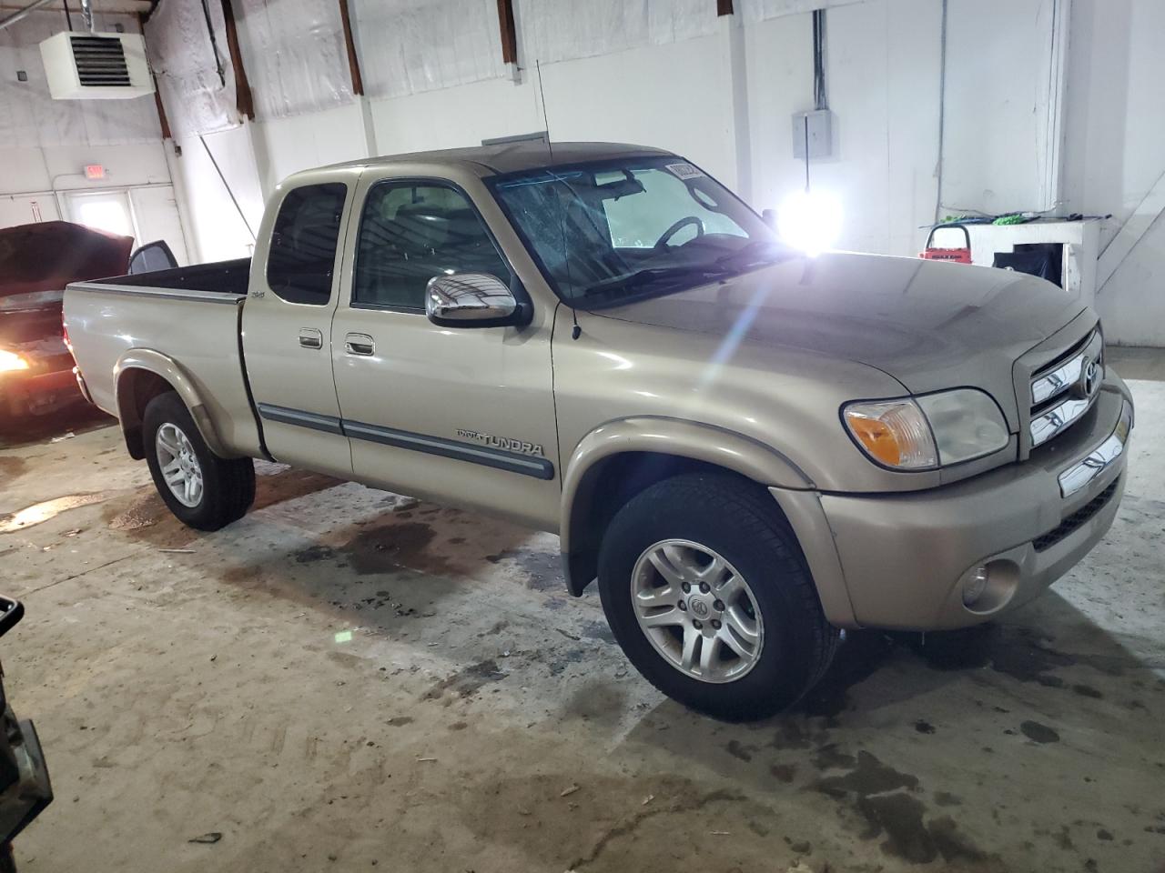 2005 Toyota Tundra - Image 4