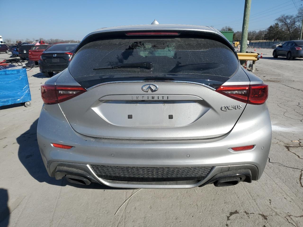 2018 Infiniti QX30 - Image 6