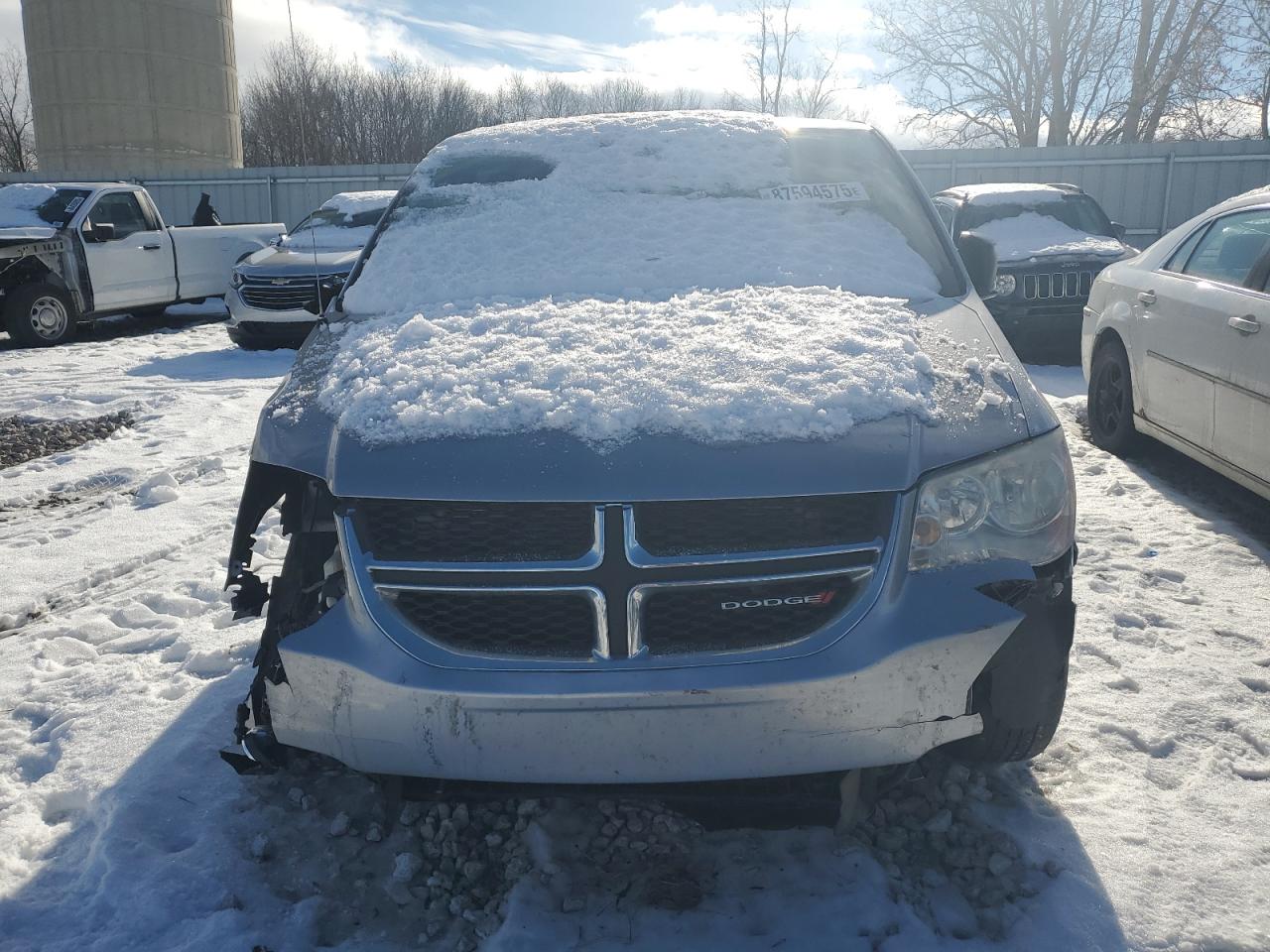2014 Dodge Caravan - Image 5
