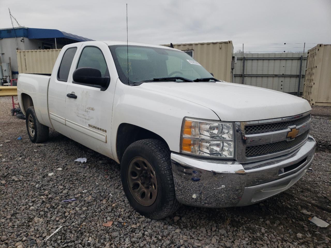 2012 Chevrolet Silverado - Image 4