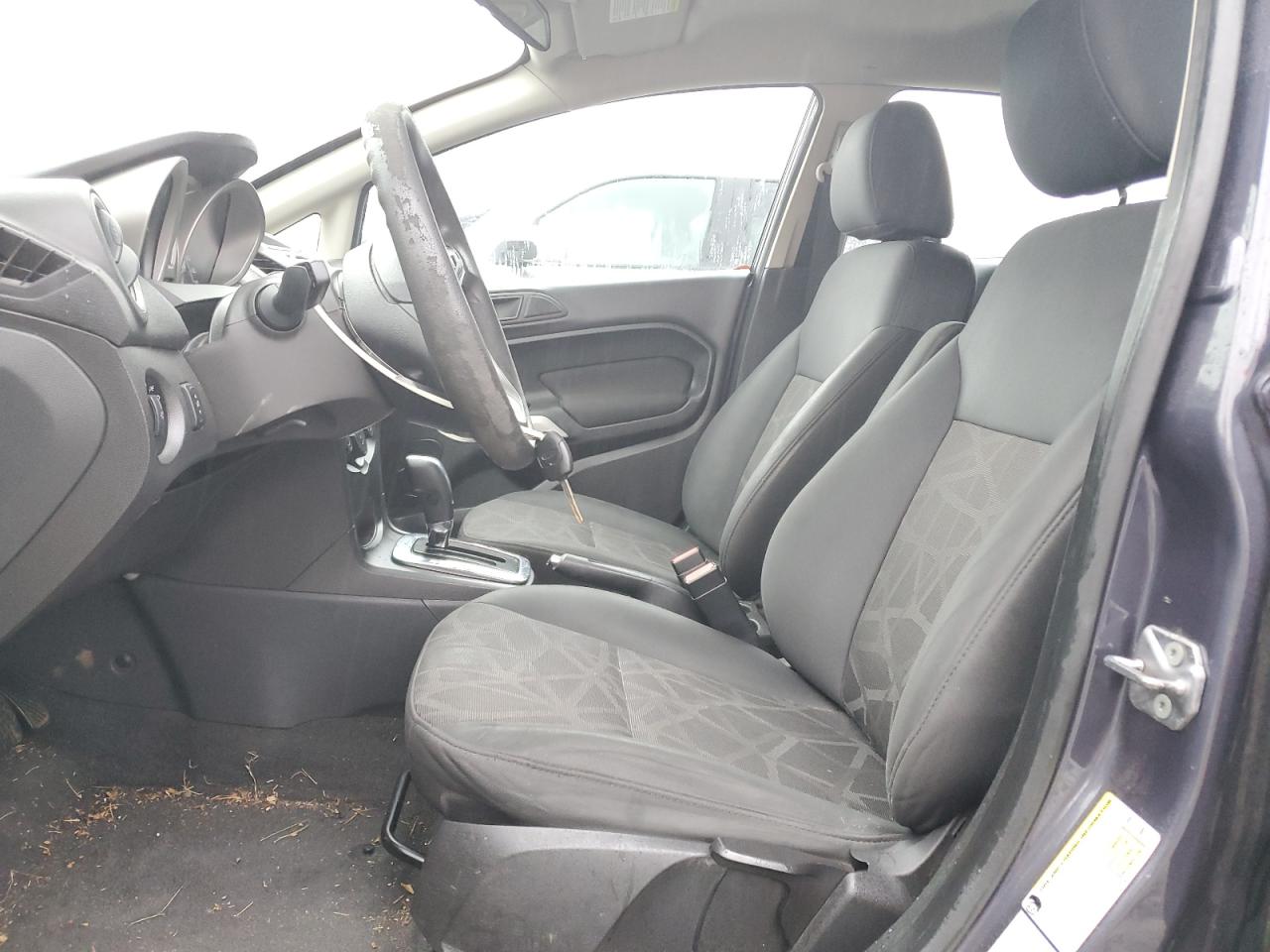 2012 Ford Fiesta - Image 7