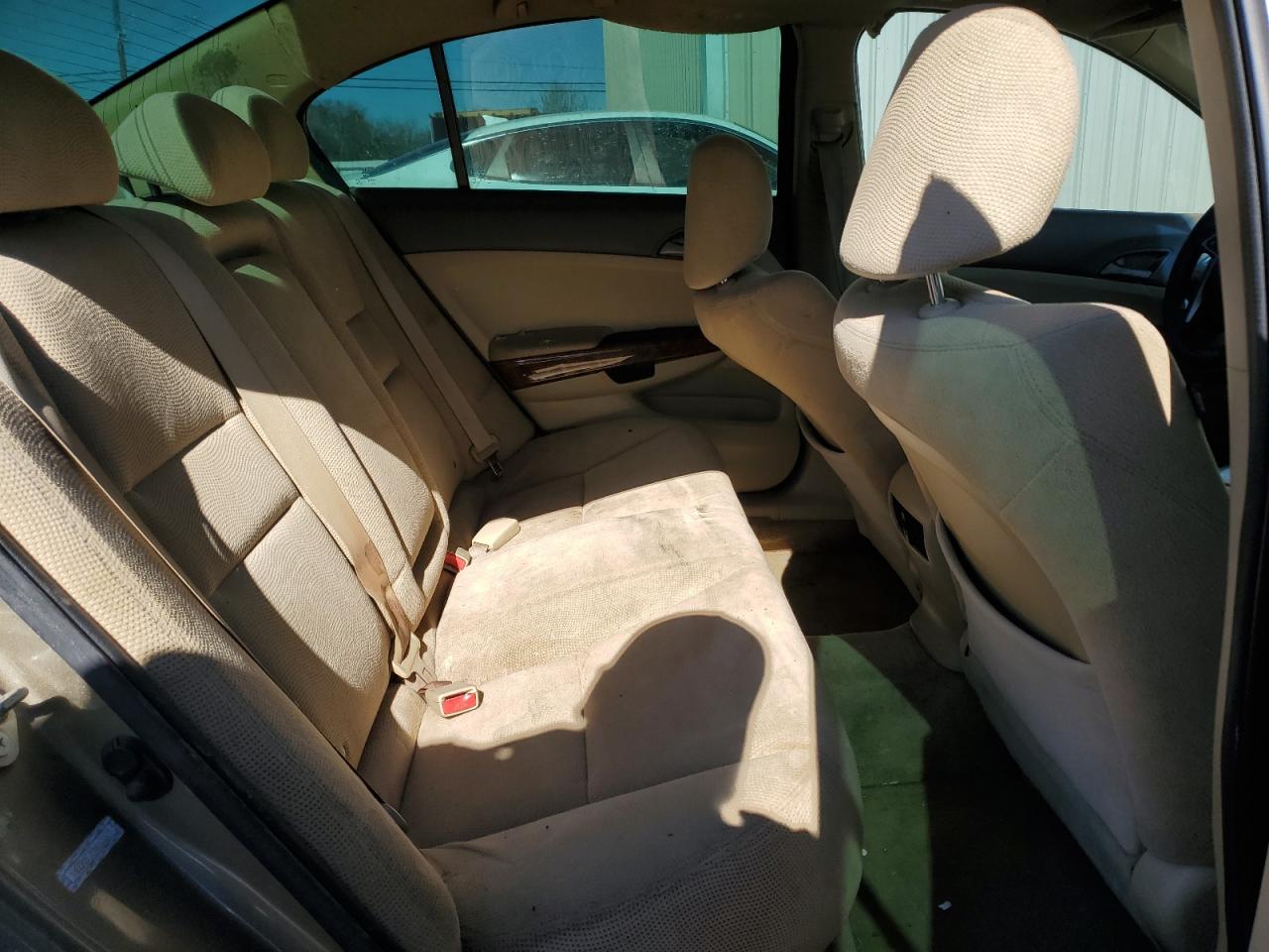 2010 Honda Accord - Image 10