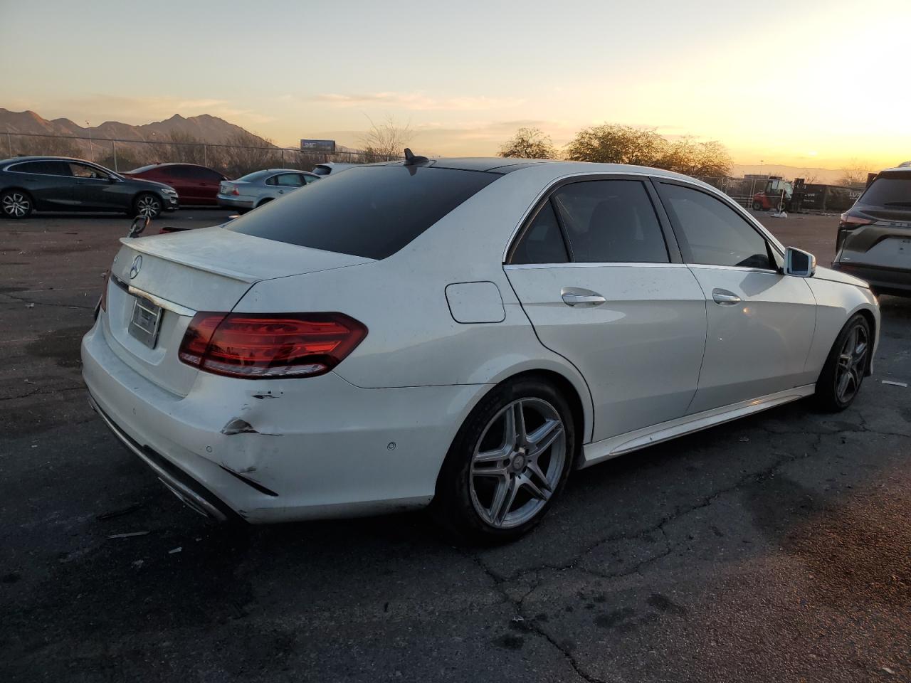 2014 Mercedes-Benz E-klasse - Image 3