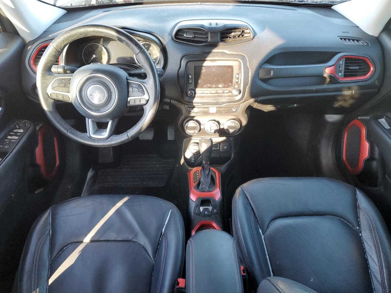 2016 Jeep Renegade - Image 8